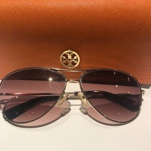 Tory Burch aviators
